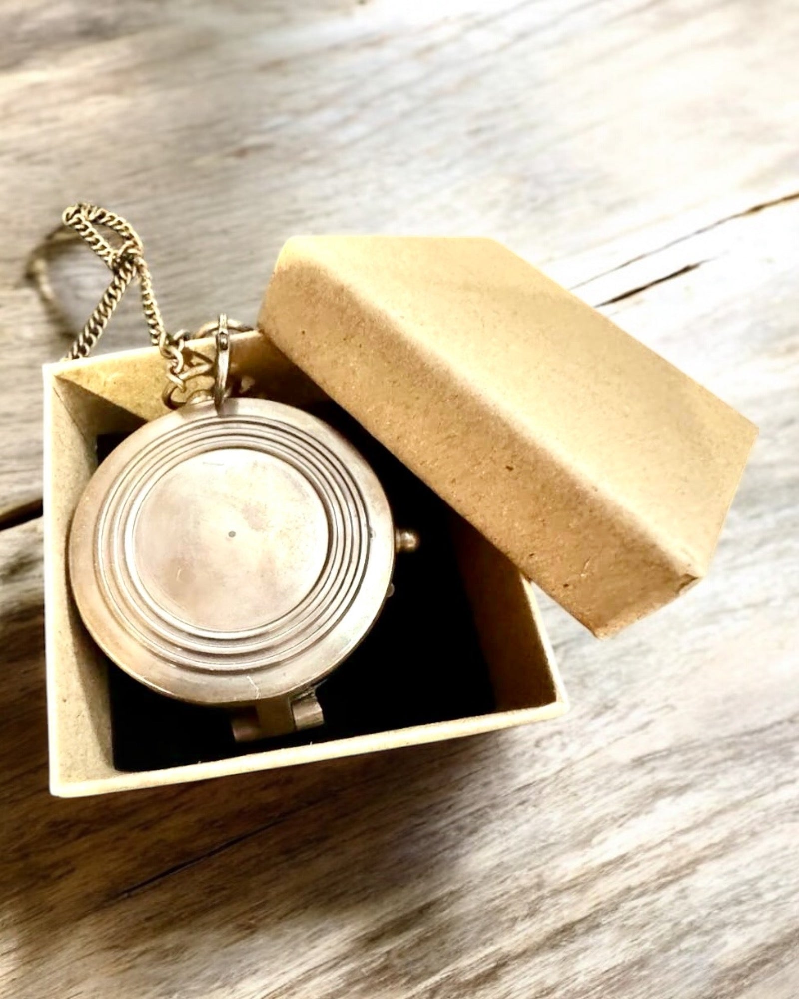 Kompas Indyjski Odysseus – Retro Prieskumnícka Perla - možnosť gravírovania