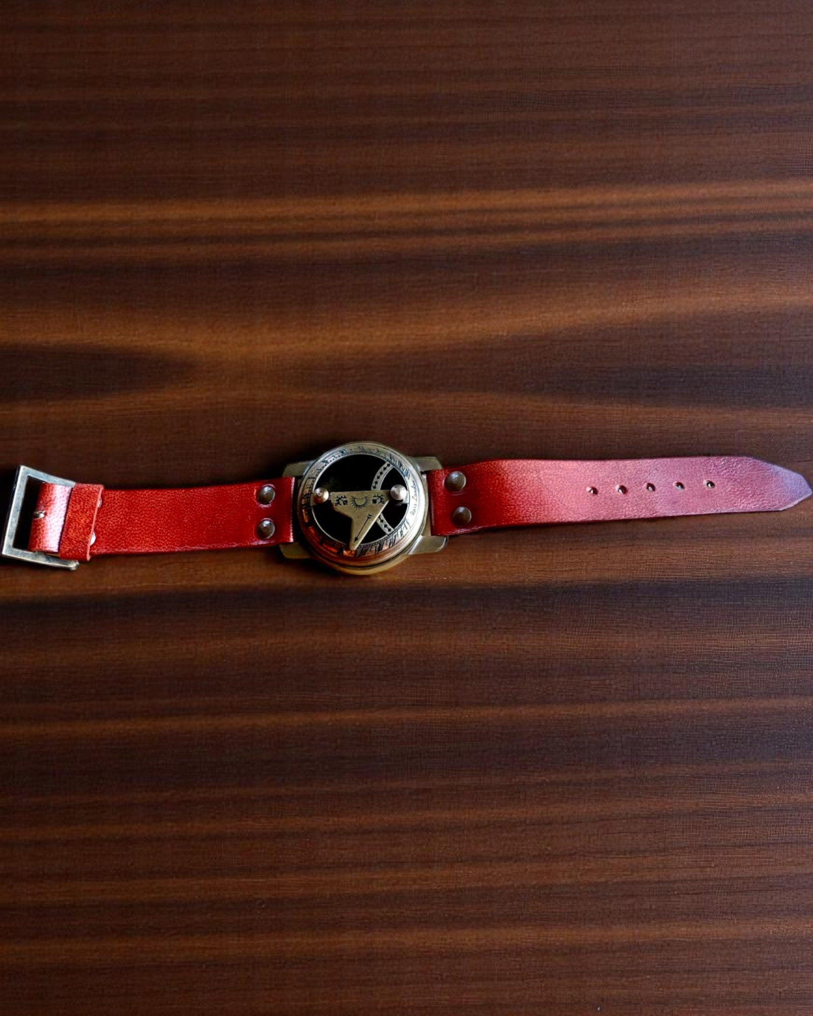 Slnečné hodiny s kompasom - Ručne vyrobené, autentické remeslo, možnosť gravírovania