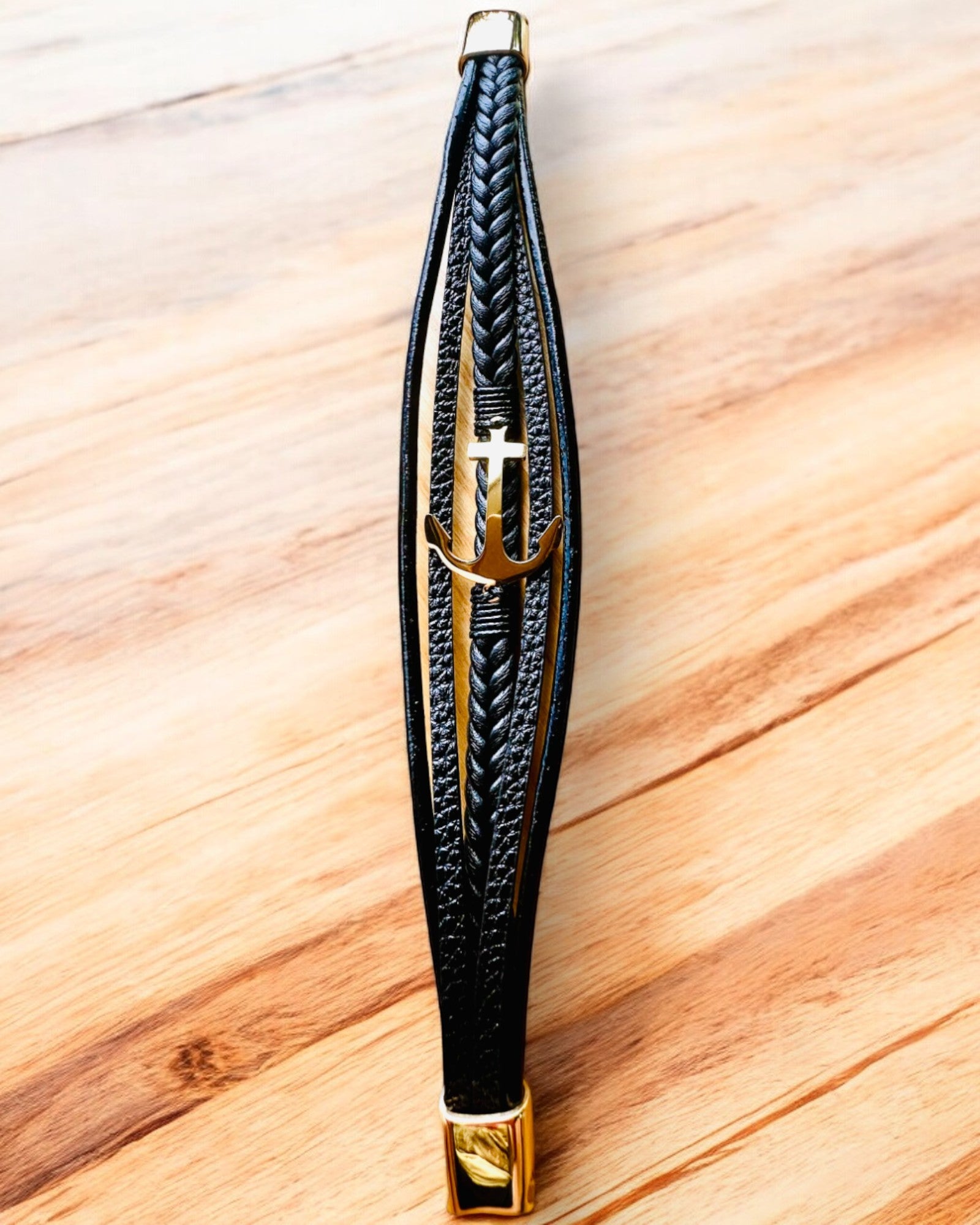 Pánsky náramok Kotva elegancie s možnosťou gravírovania na darček