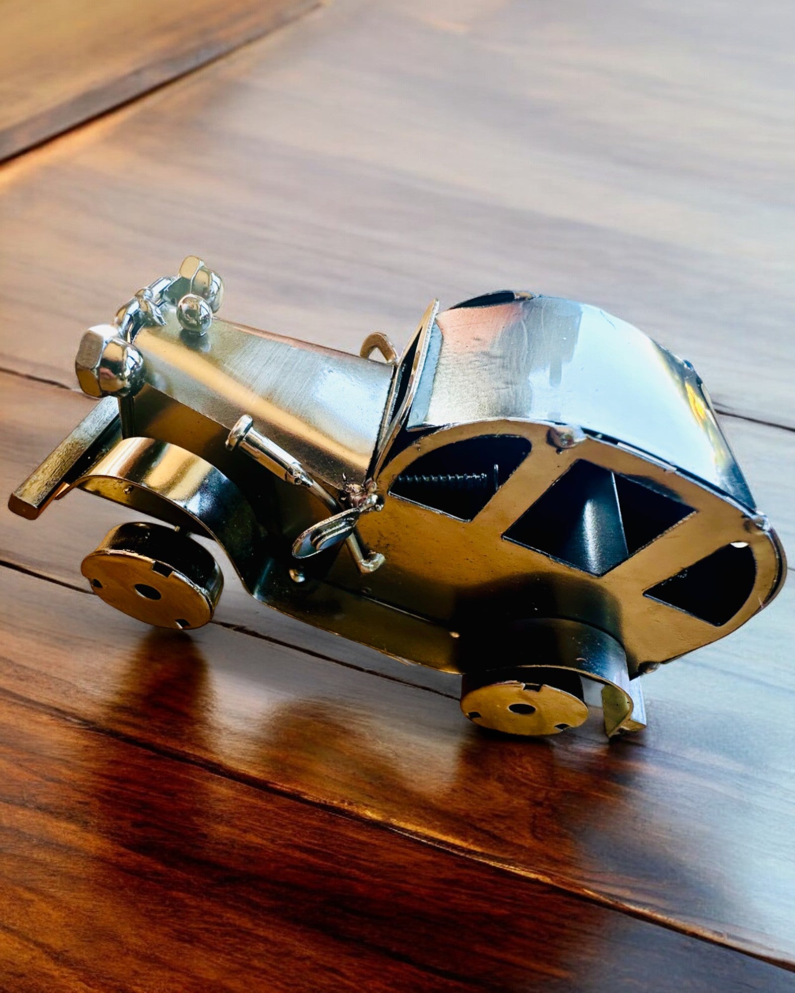 Retro Autko klasyczne, samochód, z Żelaza - Kolekcja "Vintage Drive", model samochodu, personalizacja grawerem na prezent