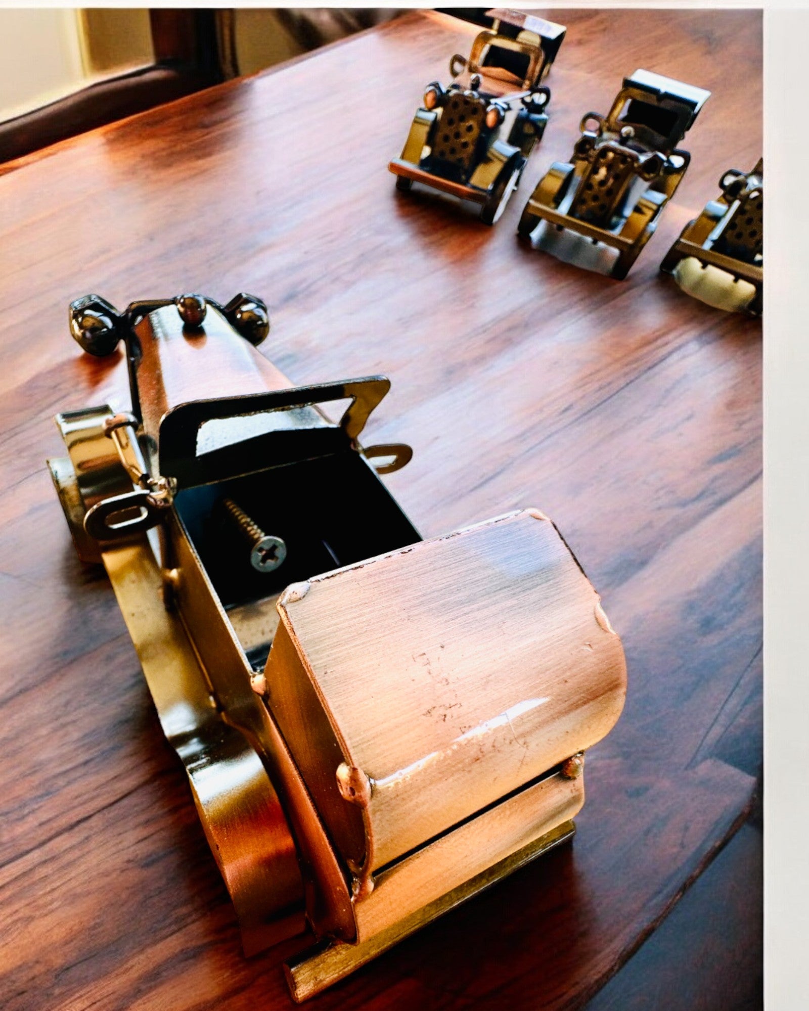 Retro Autko klasické, auto, z železa - Kolekcia "Vintage Drive", model auta, personalizácia gravírovaním na darček