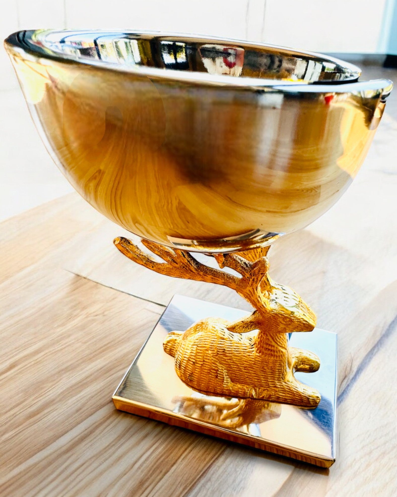 Dekoratívna misa Jeleň Trofej – Ručná práca z Indie, personalizácia gravírovaním