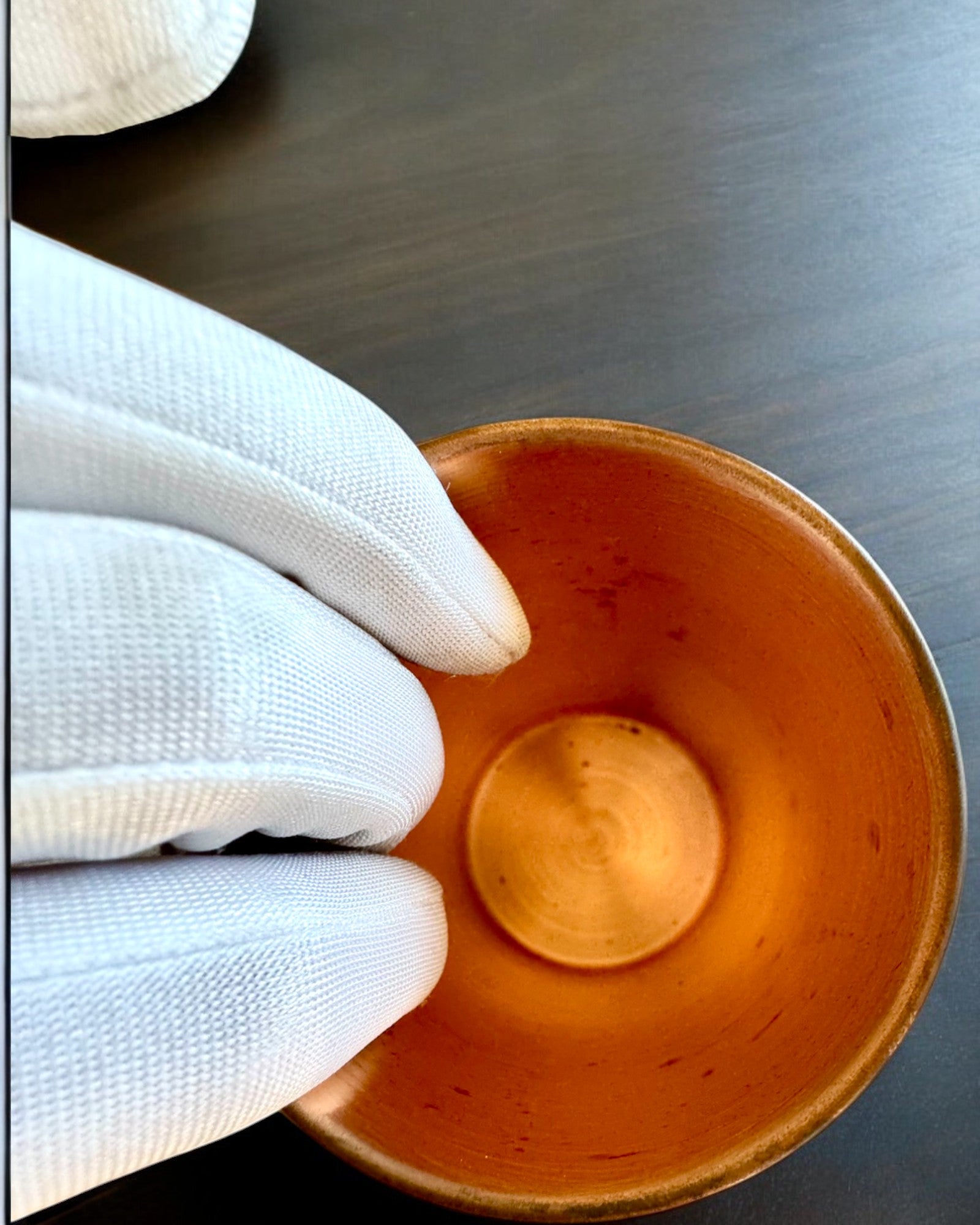 Medená súprava Mandala – Fľaša 1L + 2 Poháre v puzdre, možnosť personalizácie gravírovaním na darček