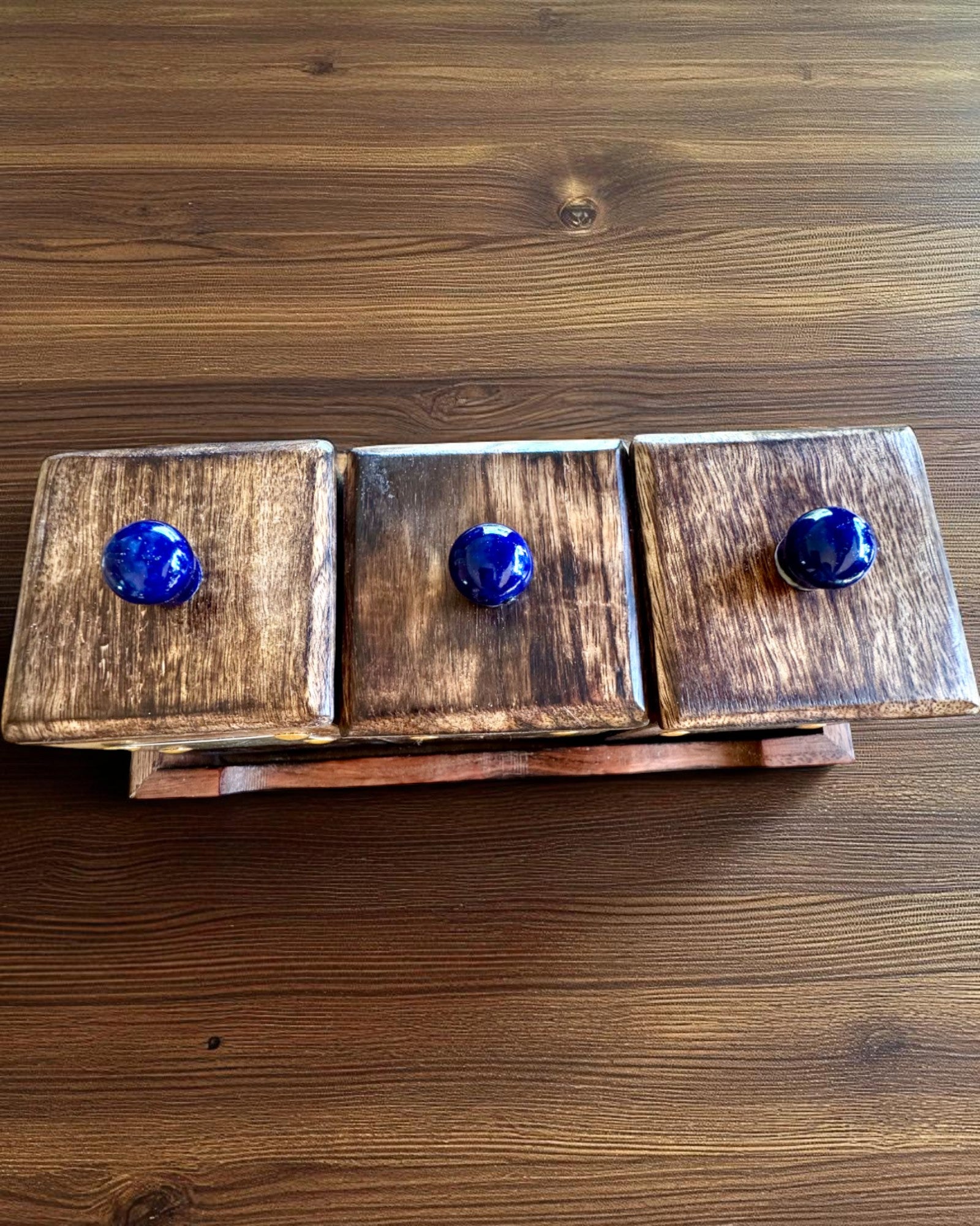 Sada Royal Trio – Čaj, Káva, Cukor z dreva Shisham, ručne vyrobená, s možnosťou gravírovania na darček