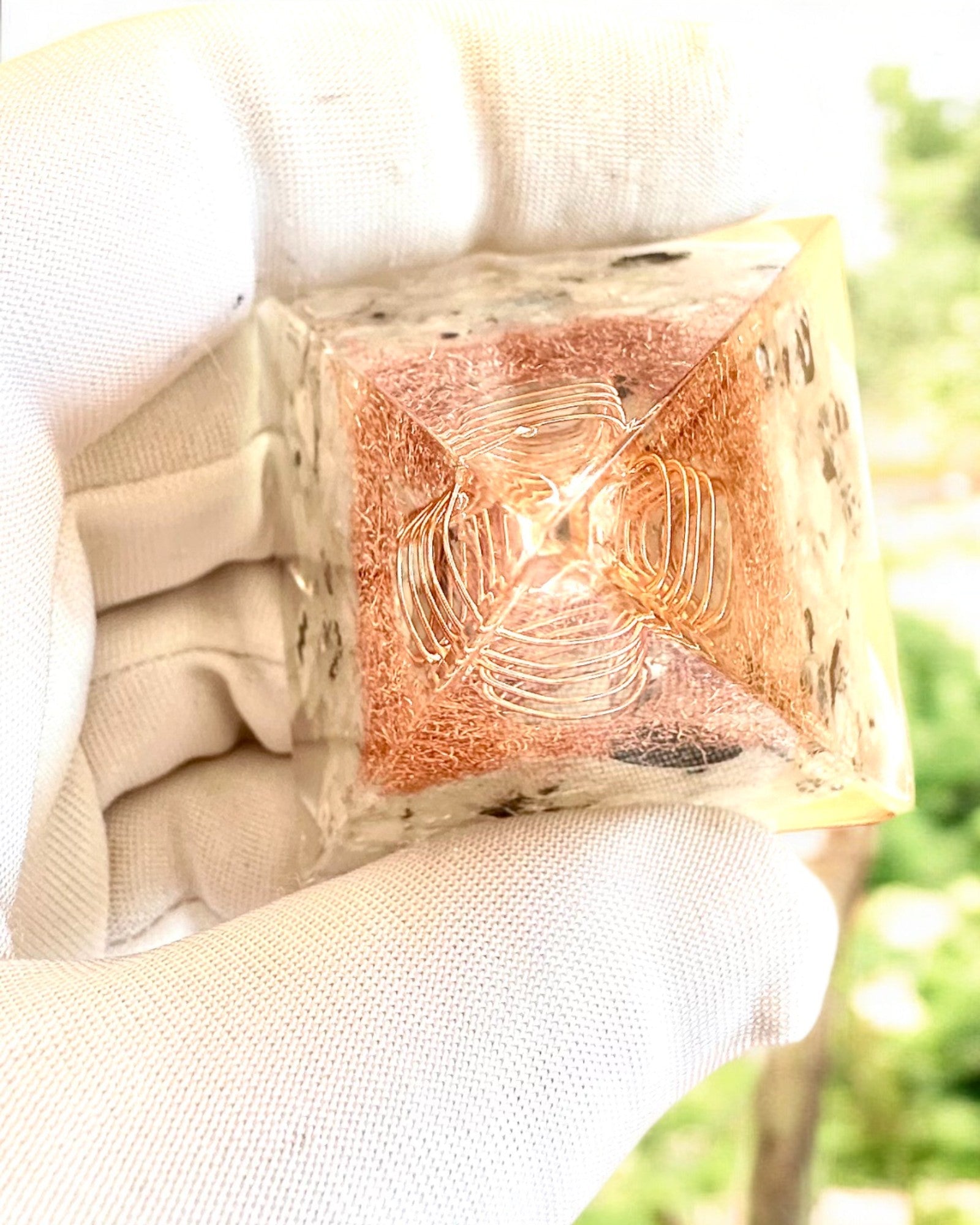 Orgonitová energetická pyramídka "Copper Harmony"