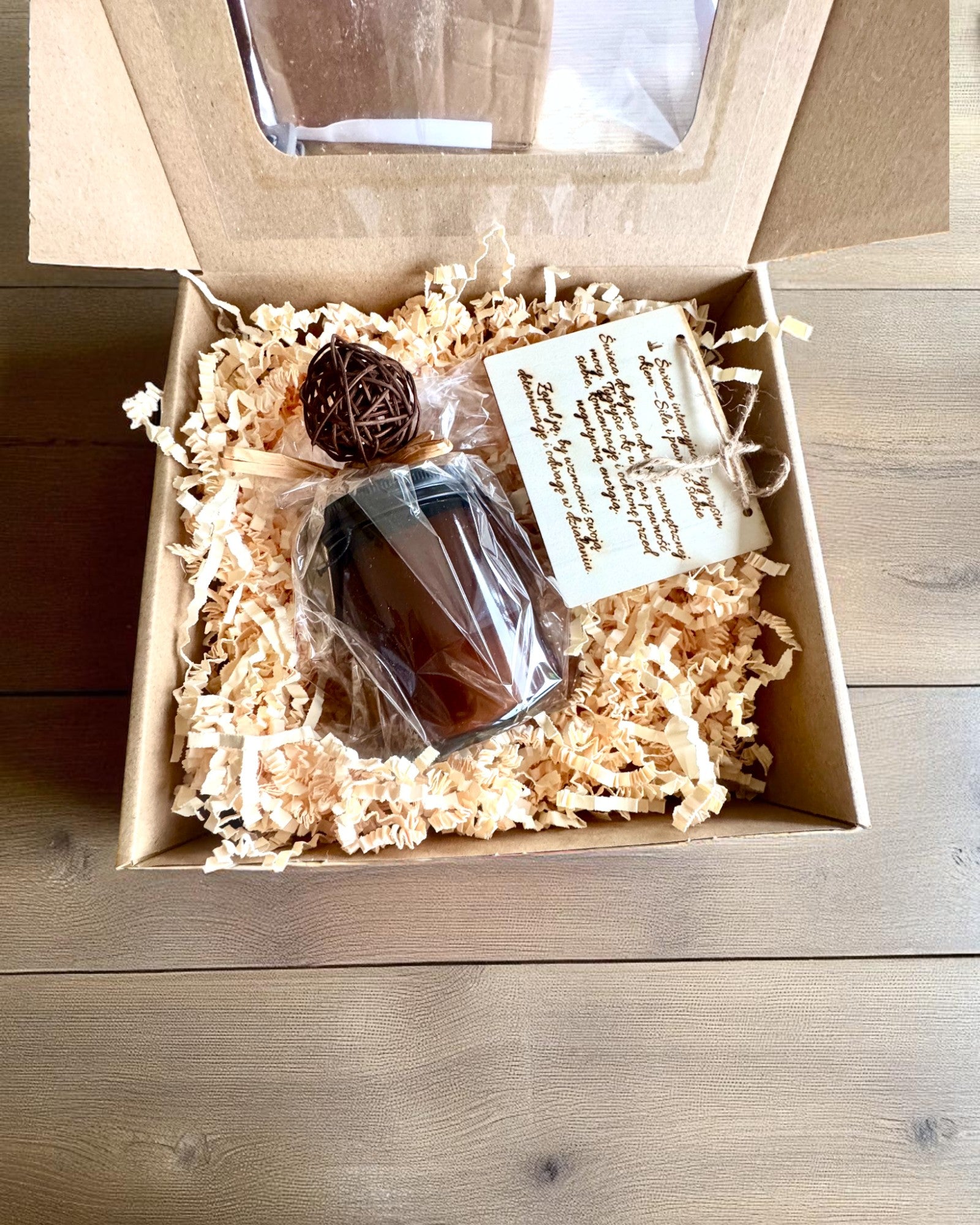 Świeca intencyjna Tygrysia Moc – Pewność siebie i dobrobyt, 250 ml, możliwość personalizacji nakrętki na prezent