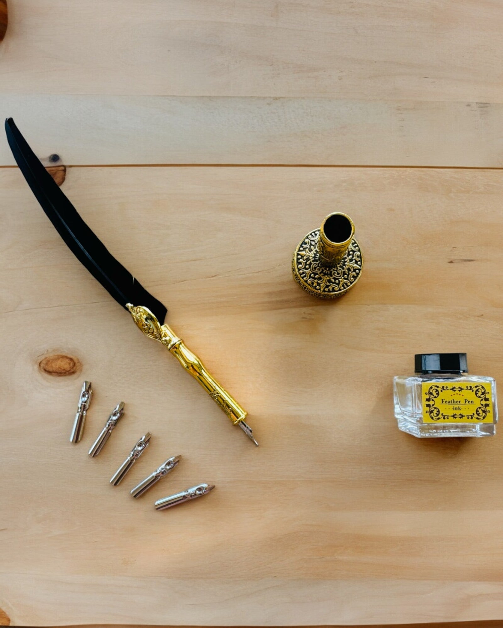 Elegantné husacie pero so súpravou príslušenstva - Royal Quill, možnosť personalizácie gravírovaním