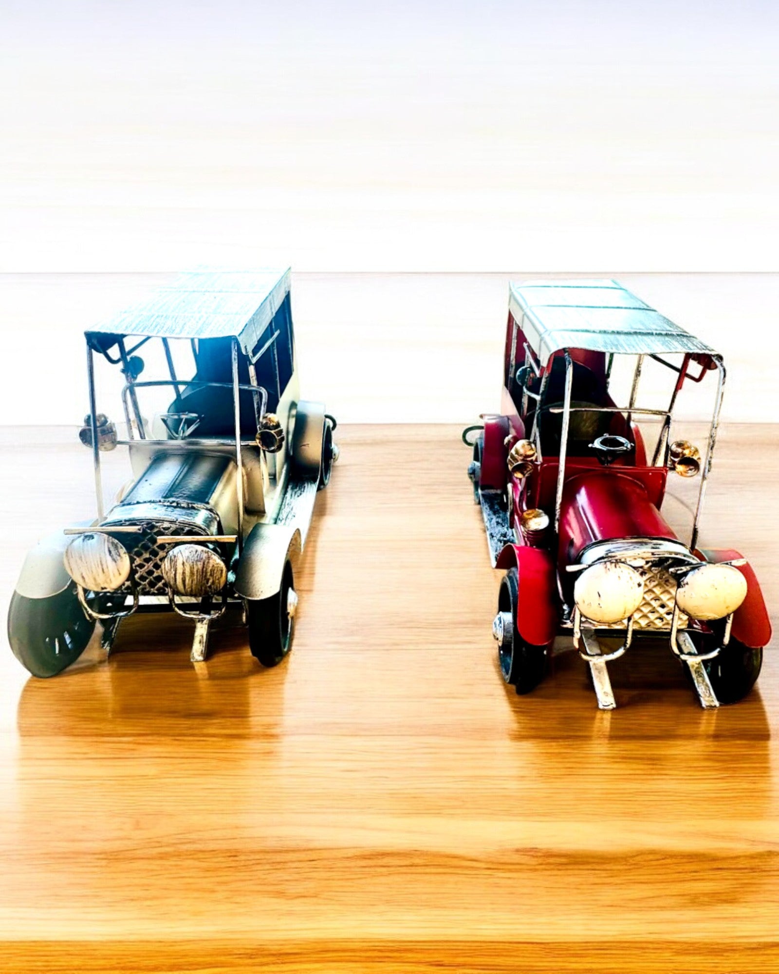 Klasický model auta Retro - tri varianty s možnosťou gravírovania ako darček