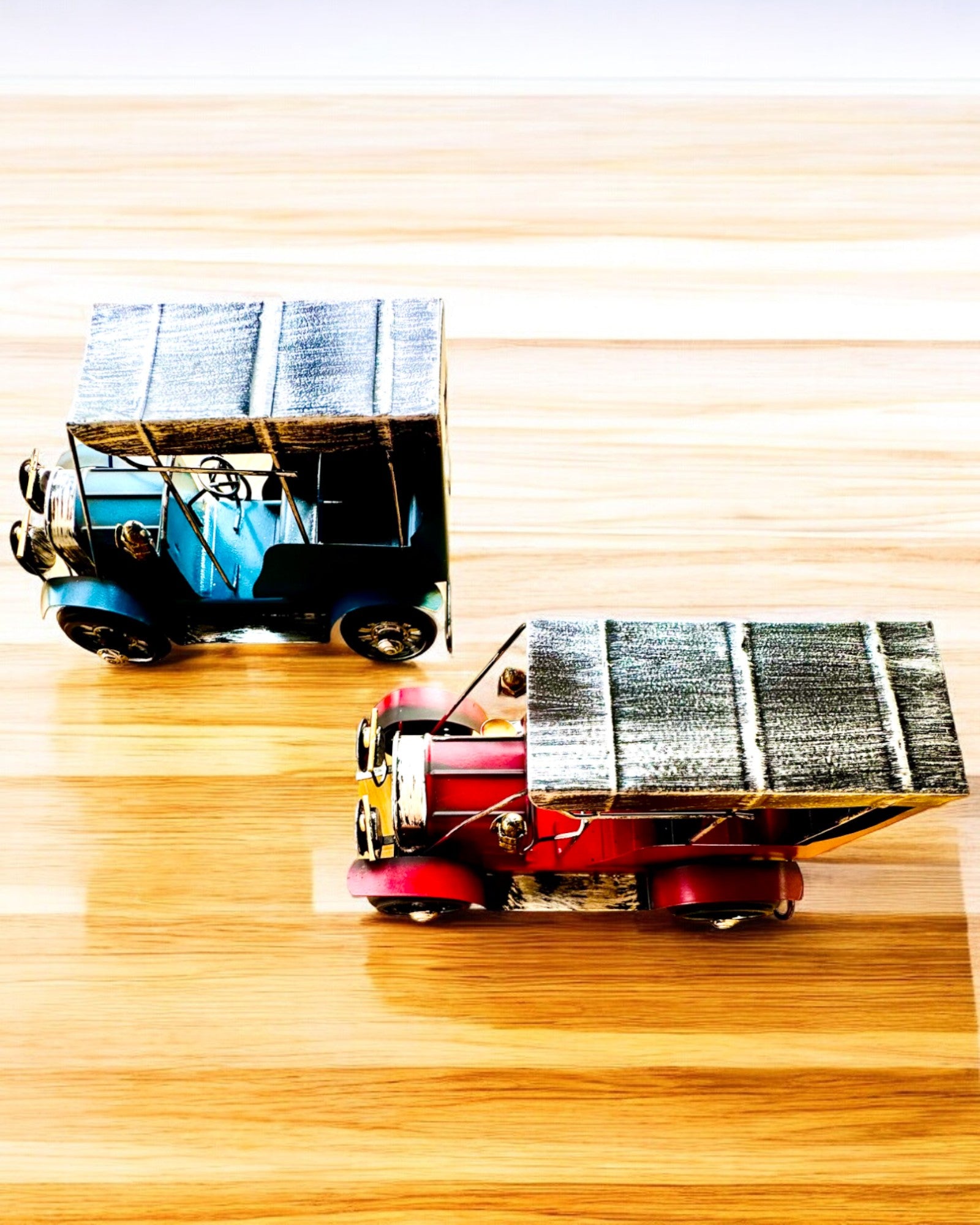 Klasický model auta Retro - tri varianty s možnosťou gravírovania ako darček