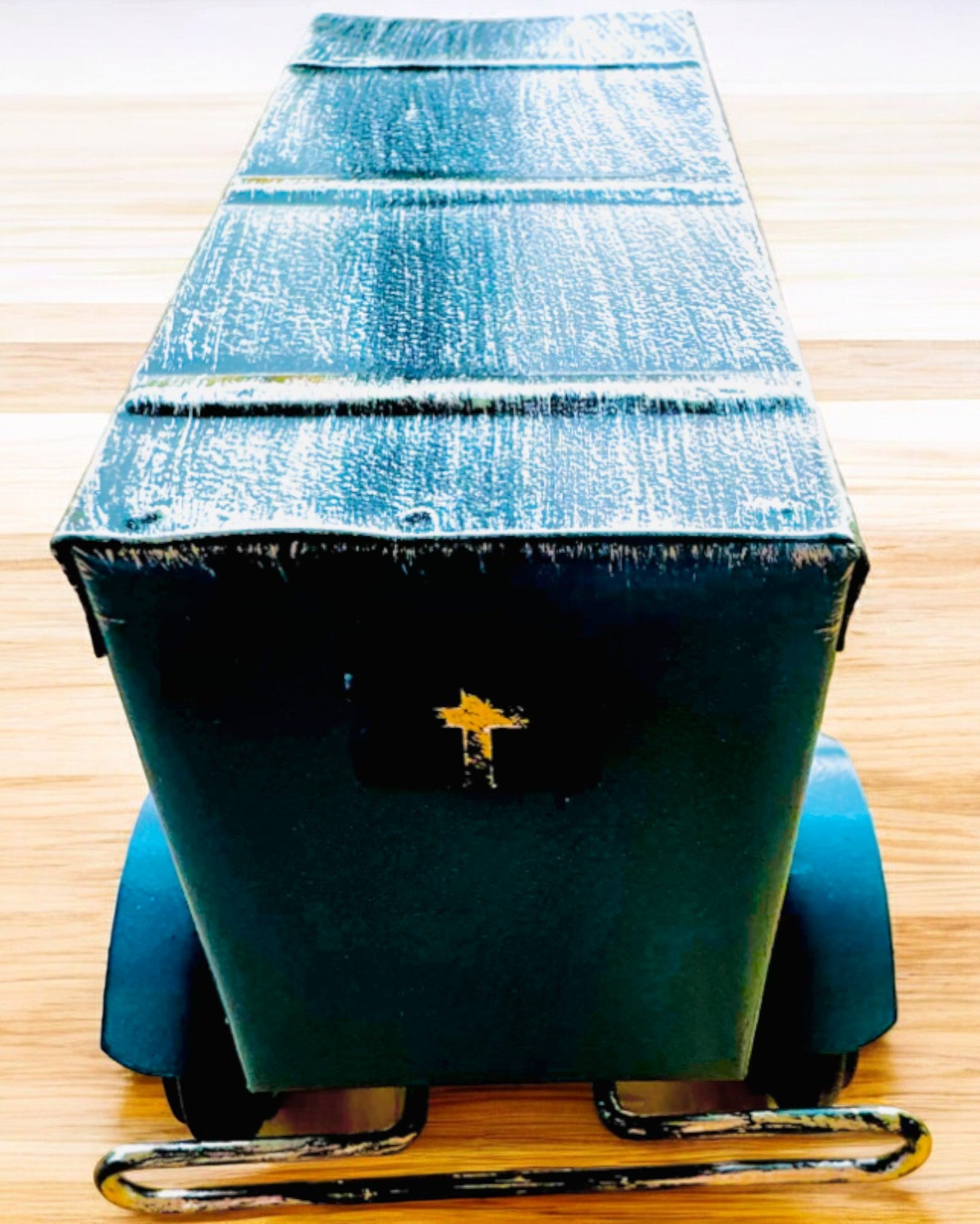 Klasický model auta Retro - tri varianty s možnosťou gravírovania ako darček