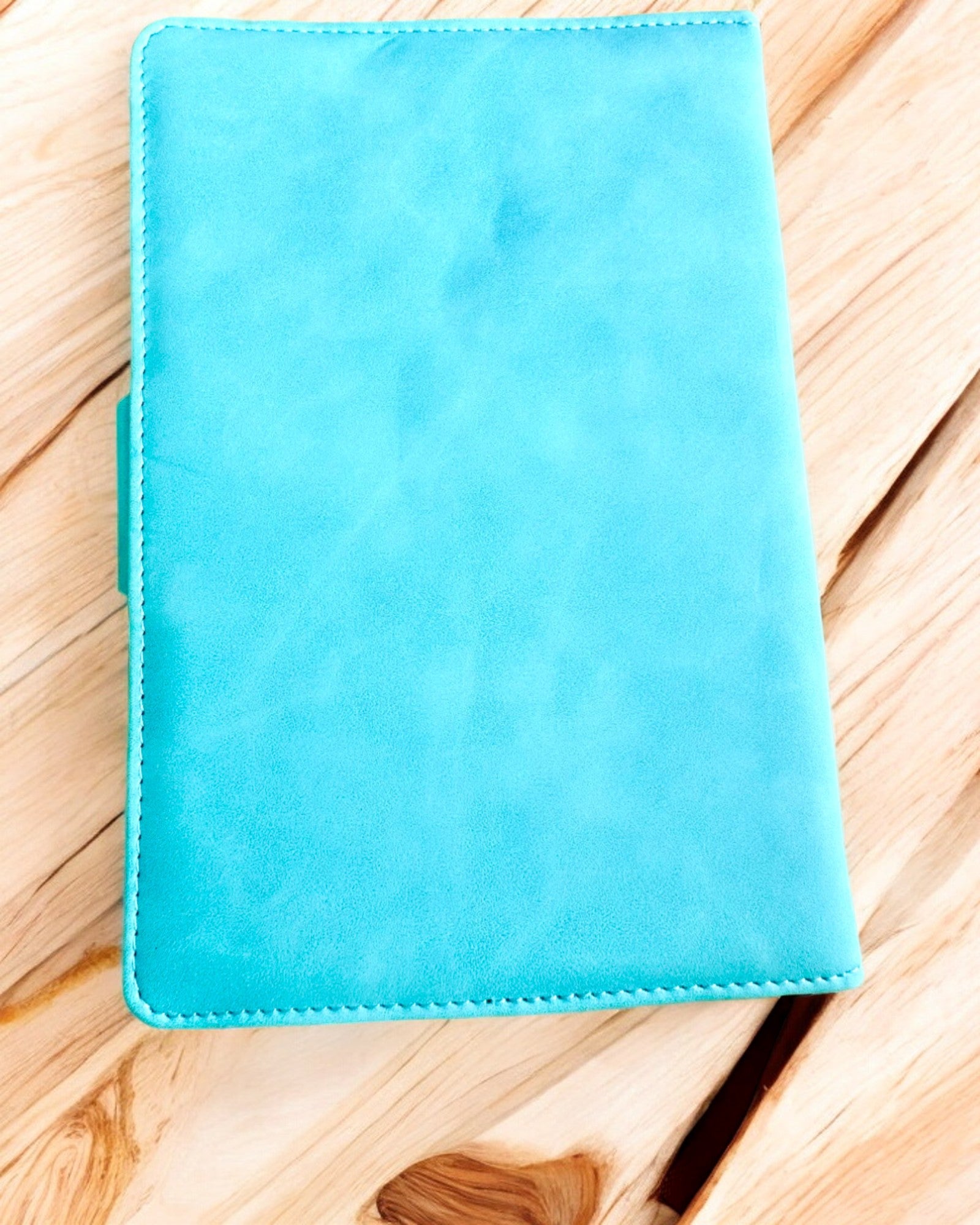 Exkluzívny Zápisník, PU koža, A5 so Zámkom na Kód - "Secret Journal", personalizácia gravírovaním