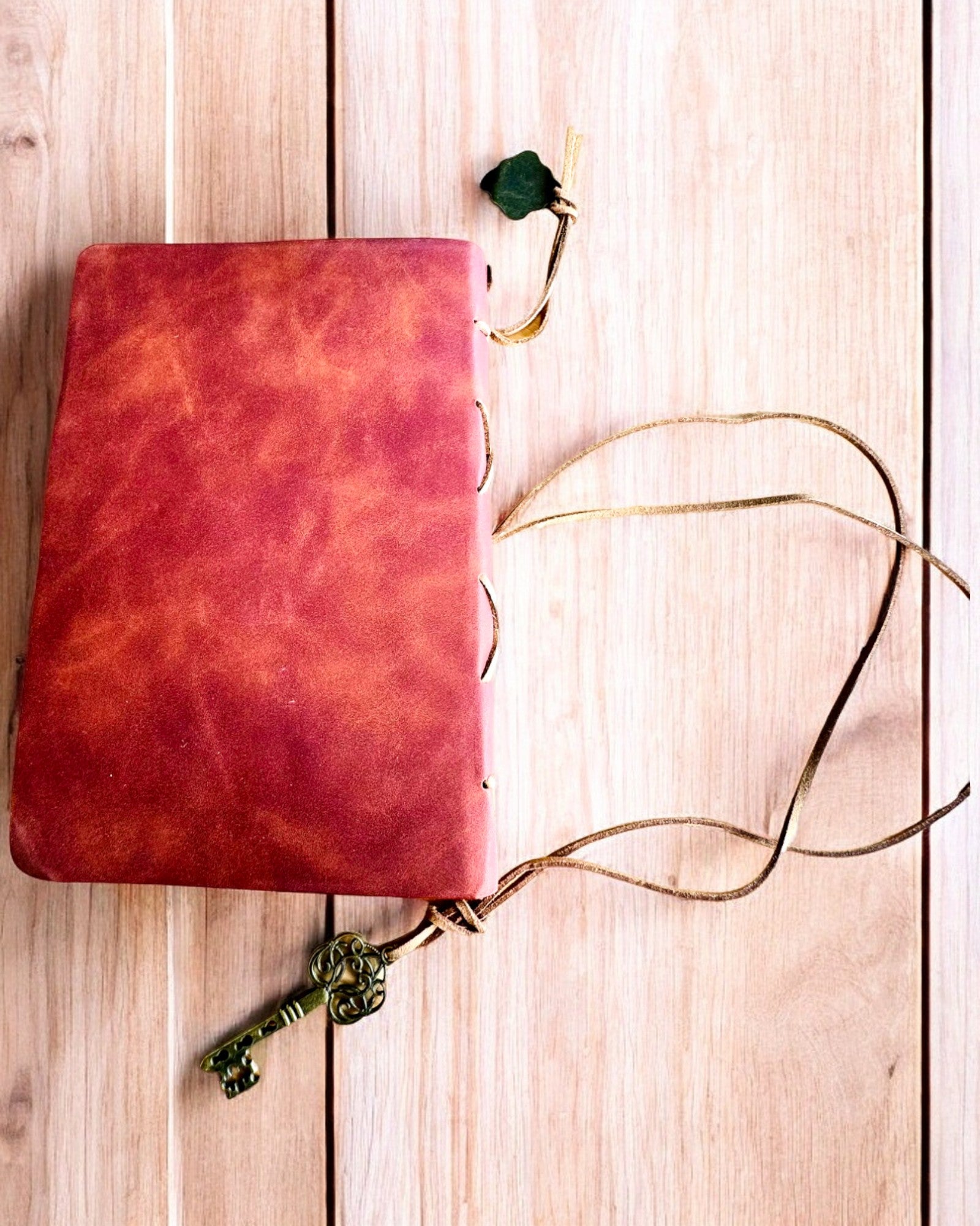 Vintage zápisník "Klúč Minulosti" - Možnosť gravírovania na darček, notes