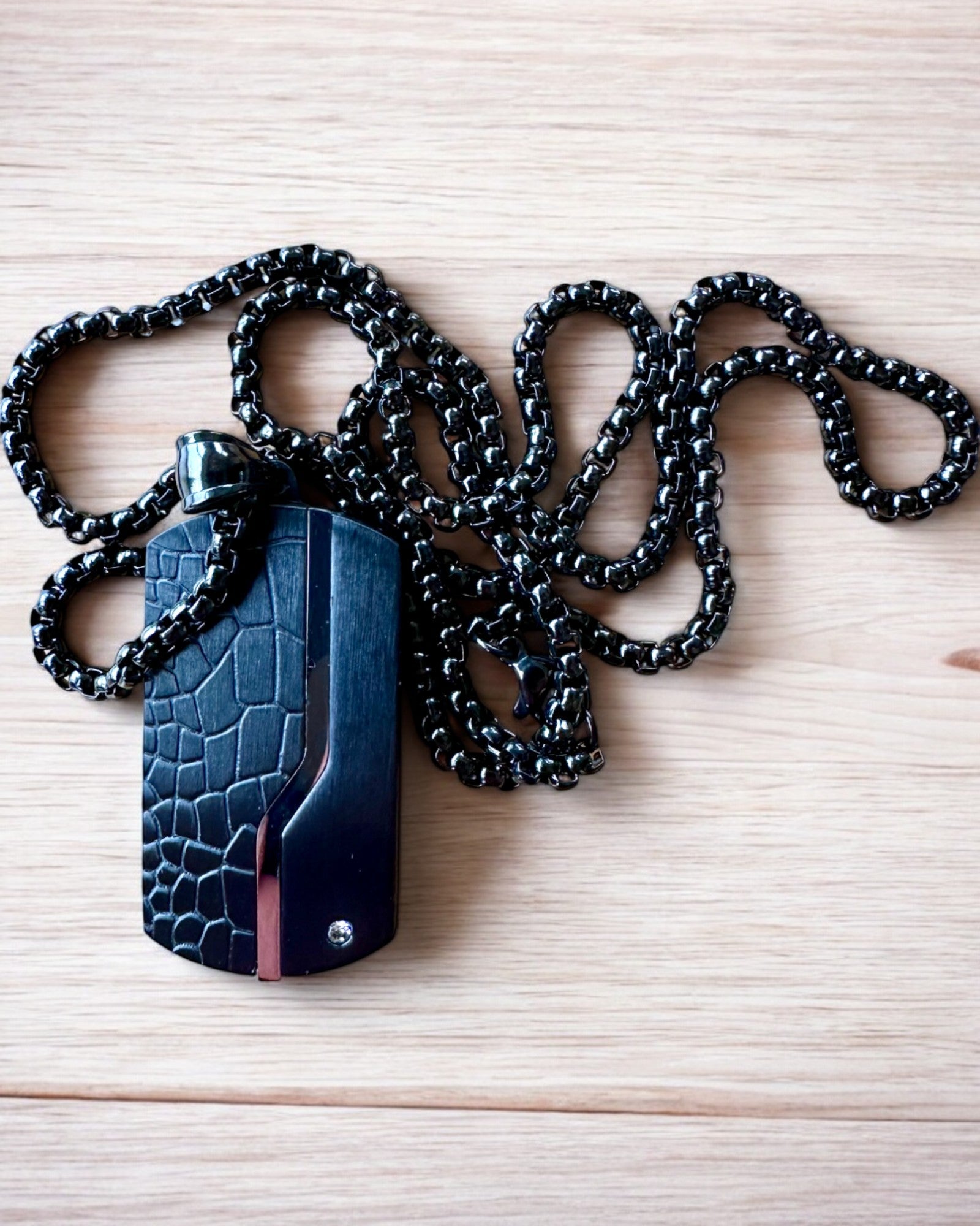 Pánsky náhrdelník Dog Tag „SteelVision“ – nehrdzavejúca oceľ, 15 variantov, personalizácia gravírovaním