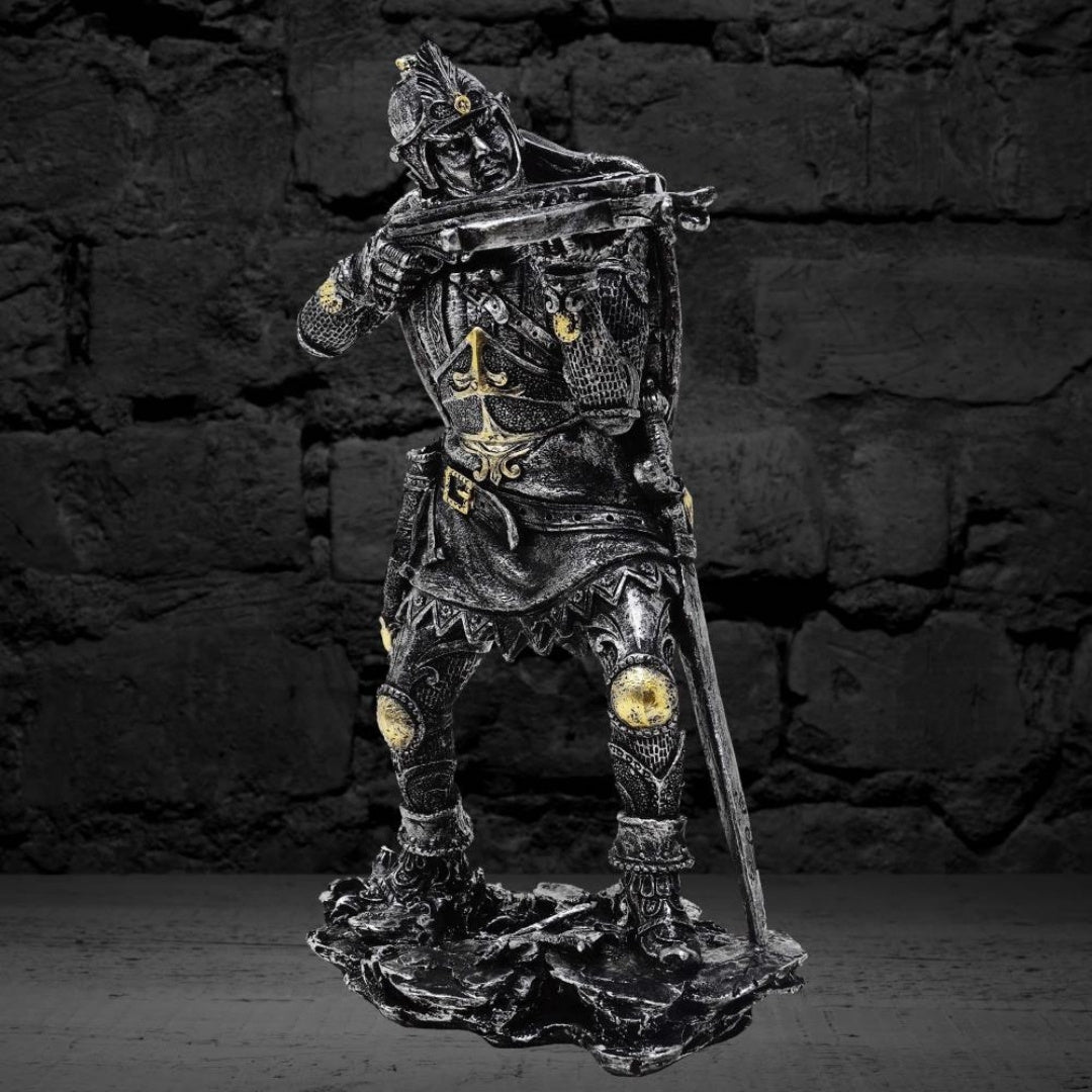 Figurka Średniowieczny Rycerz z Kuszą 20cm z Możliwością Personalizacji Grawerem - Srebrno-Złota Dekoracja na Prezent dla Miłośników Historii i Fantasy - Ręcznie Malowana z Polyresinu