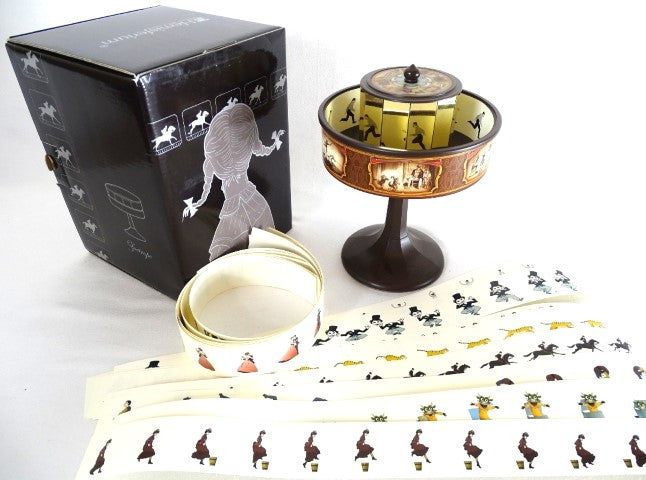 Praxinoskop Miniatúrne kino XIX. storočia s personalizáciou gravírovaním