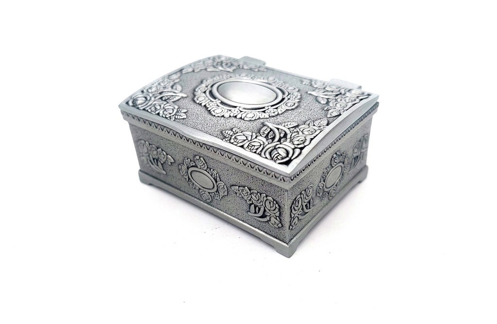 Kovová šperkovnica ALBIN 2178A s možnosťou personalizácie gravírovaním, ideálna ako darček - 6x5x3 cm, elegantný dizajn, odolný materiál