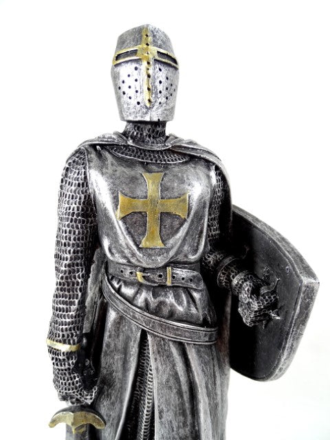 Figúrka križiackeho rytiera 30cm s gravírovaním