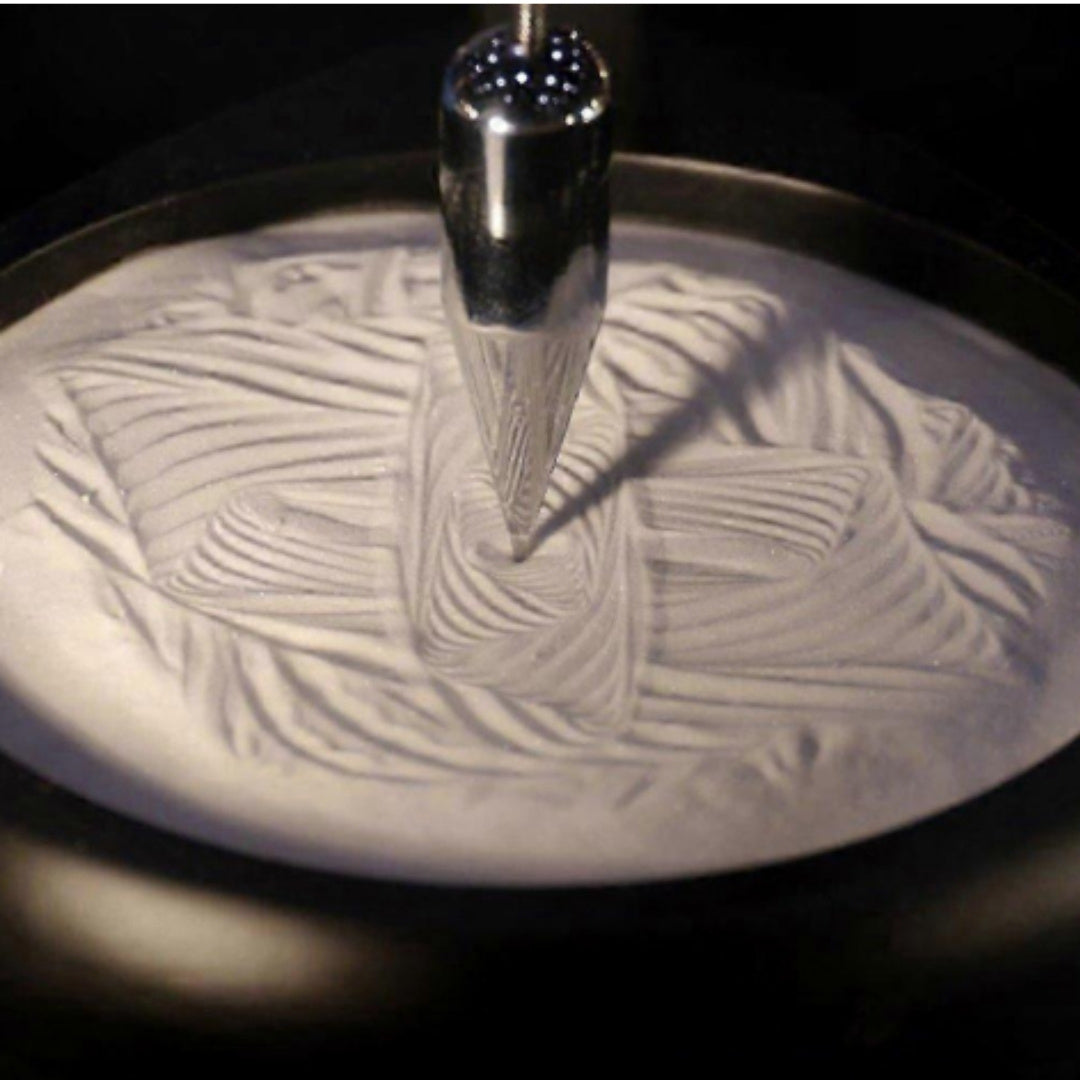 Wahadło Piaskowe Sand Pendulum z Grawerem - Inspirująca Dekoracja 38cm z Kinetycznym Piaskiem