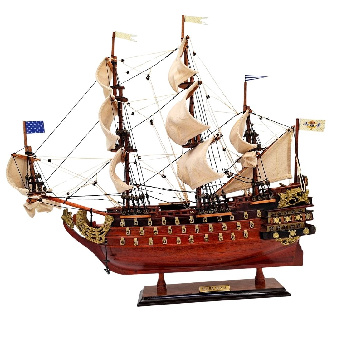 Model plachetnice Soleil Royal zložený 46 cm - ručne vyrobený z exotického dreva s možnosťou personalizácie gravírovaním