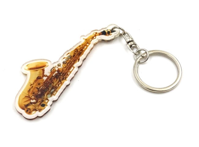 Akrylový prívesok na kľúče saxofón ACI-8034 s možnosťou personalizácie gravírovaním