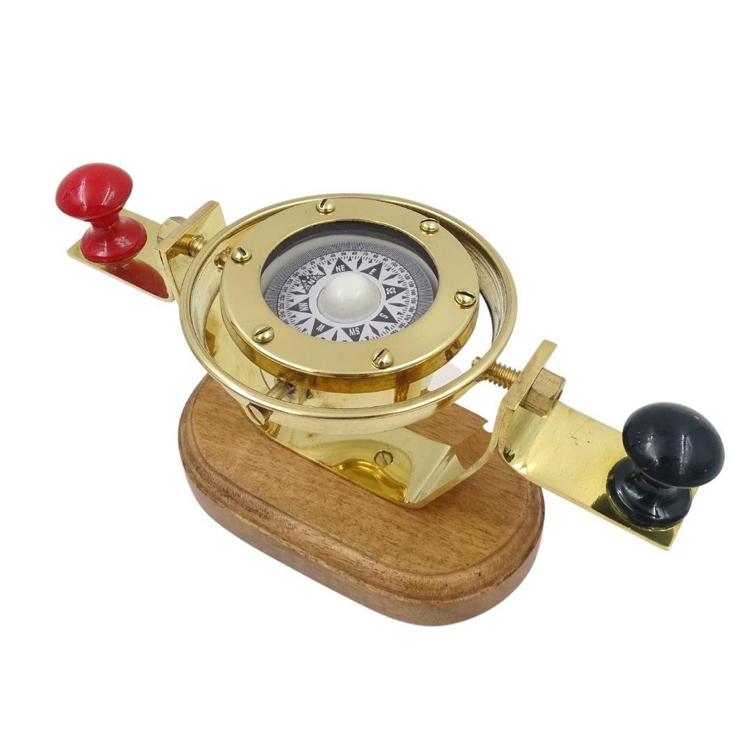 Retro lodný naklápací kompas NC1615 z mosadze s možnosťou personalizácie gravírovaním