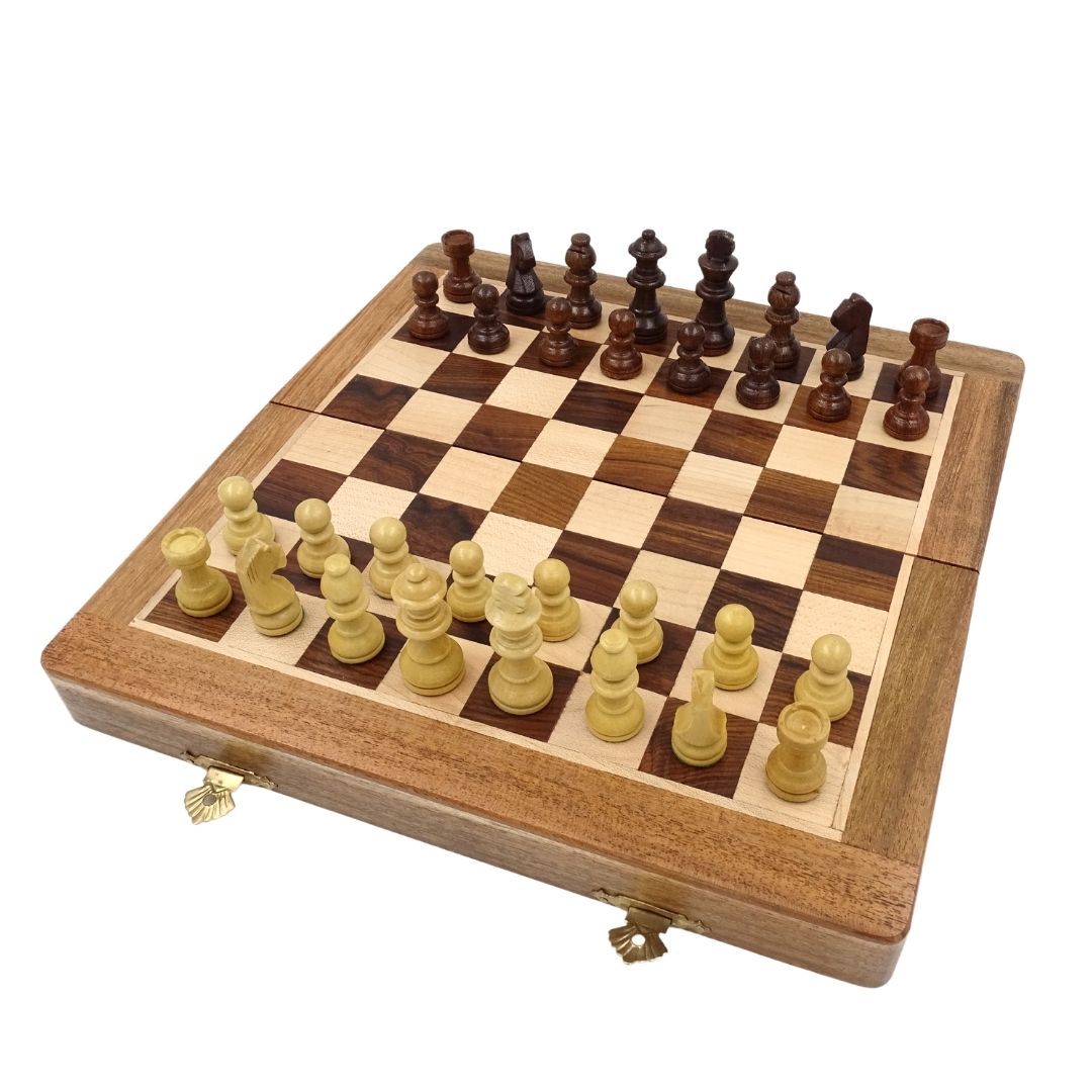 Drevený magnetický šach 30x30cm skladací G614 s gravírovaním