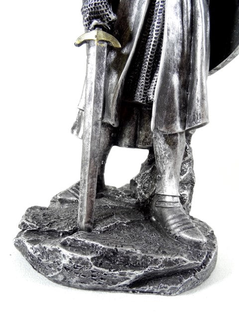 Figúrka križiackeho rytiera 30cm s gravírovaním