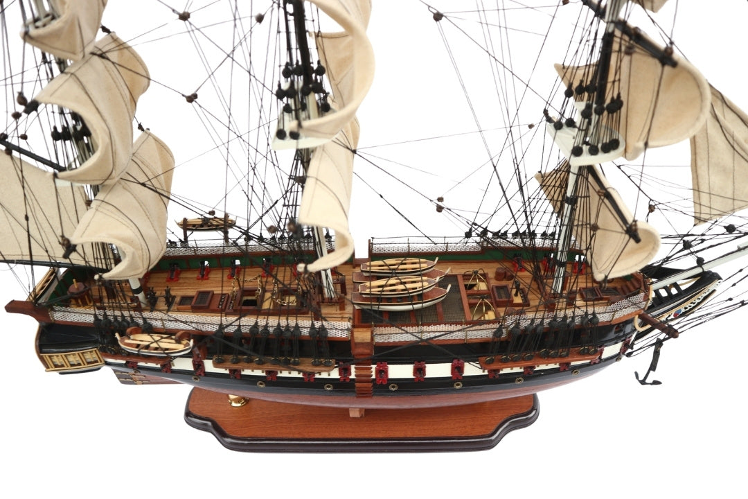 Exkluzívny veľký model plachetnice USS Constitution 100cm s možnosťou personalizácie gravírovaním