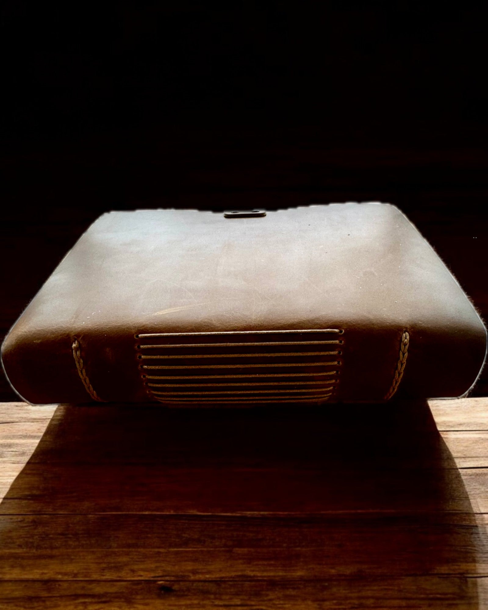 Notatnik Premium "RetroNotes" – Elegancki notes z Prawdziwej Skóry - 200 stron, 120g, notes, szkicownik, kolor brązowy, personalizacja grawerem