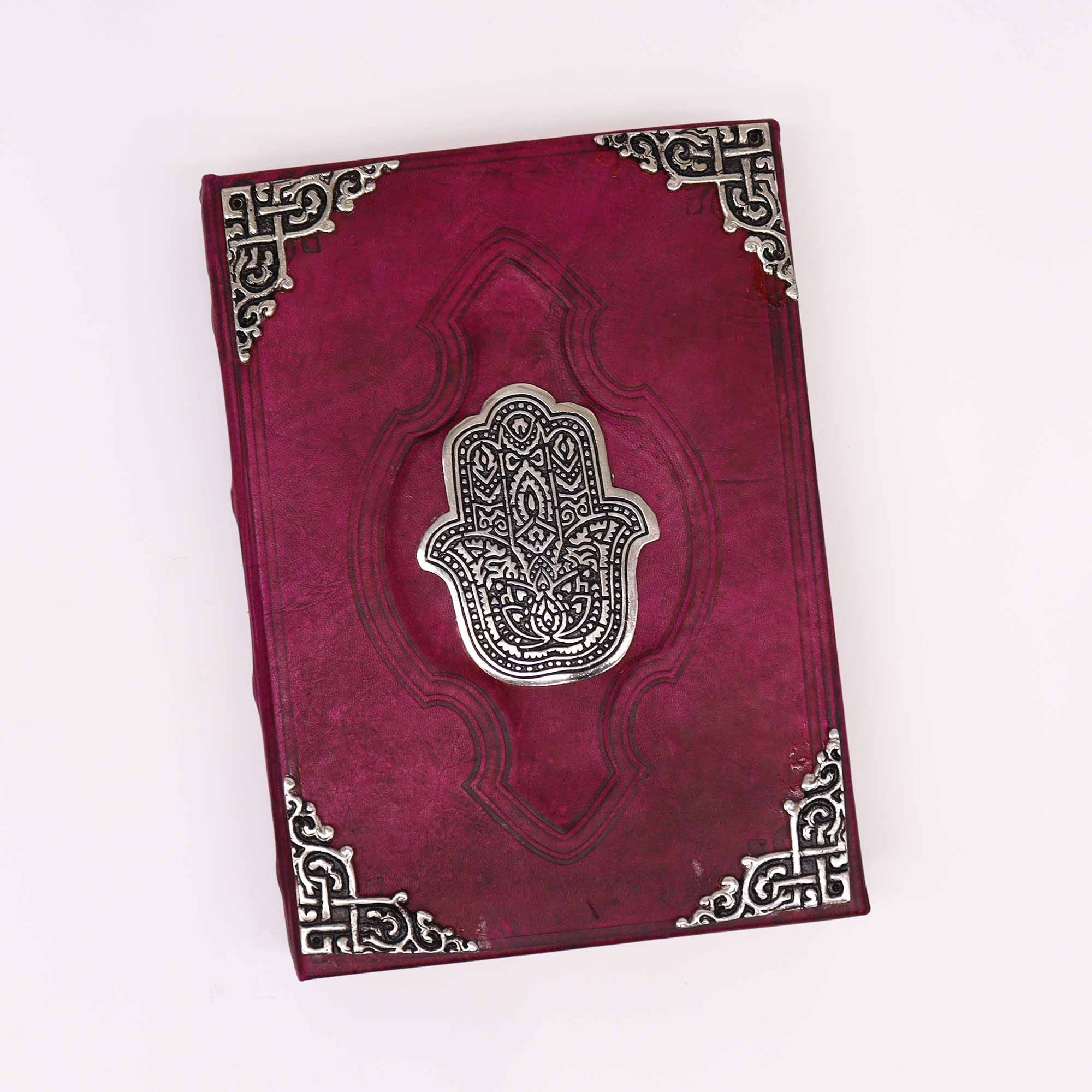 Hefty Red Tan Book s dekoráciou Hamsa