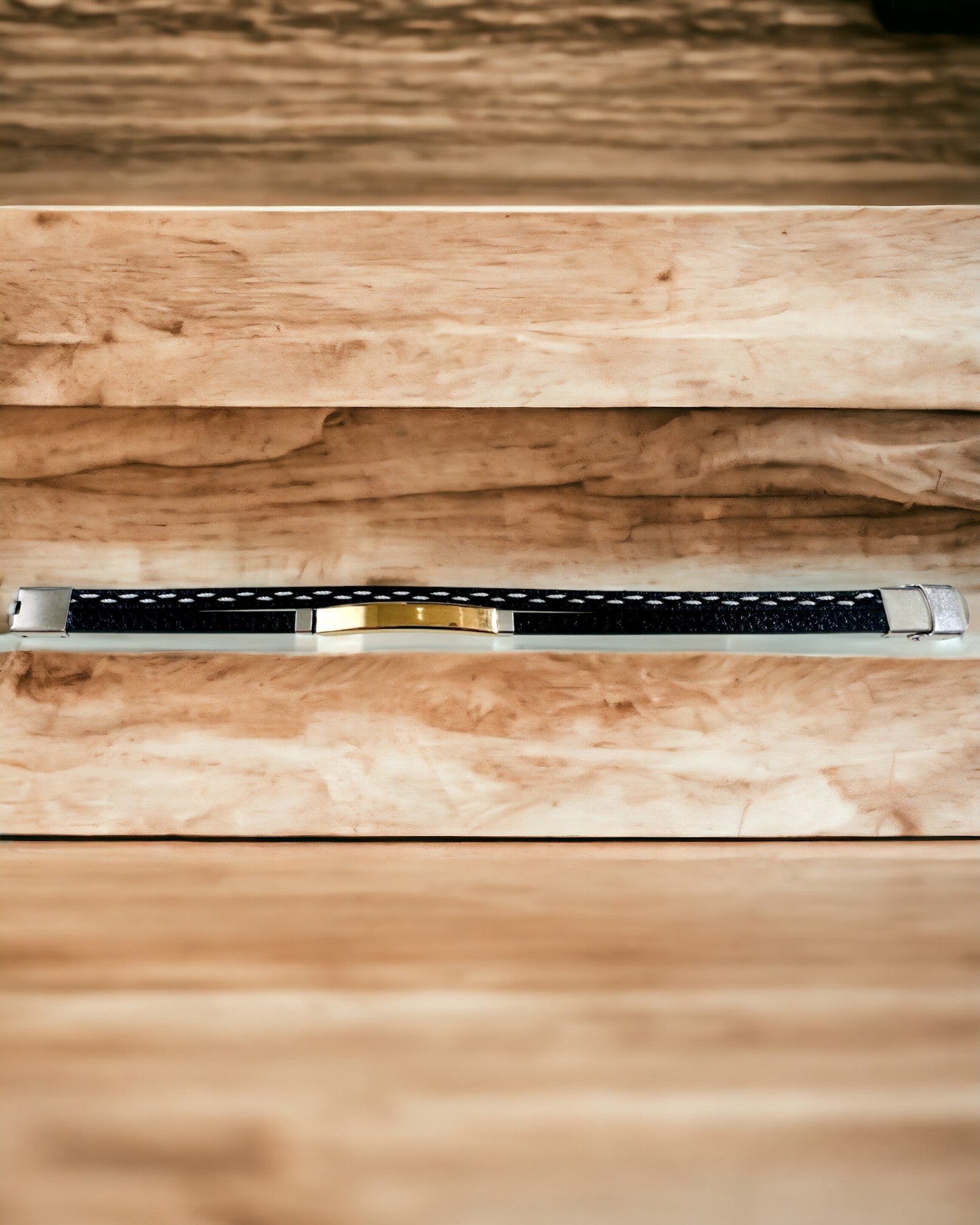 Športový náramok z PU kože a nehrdzavejúcej ocele s možnosťou gravírovania – 3 farby