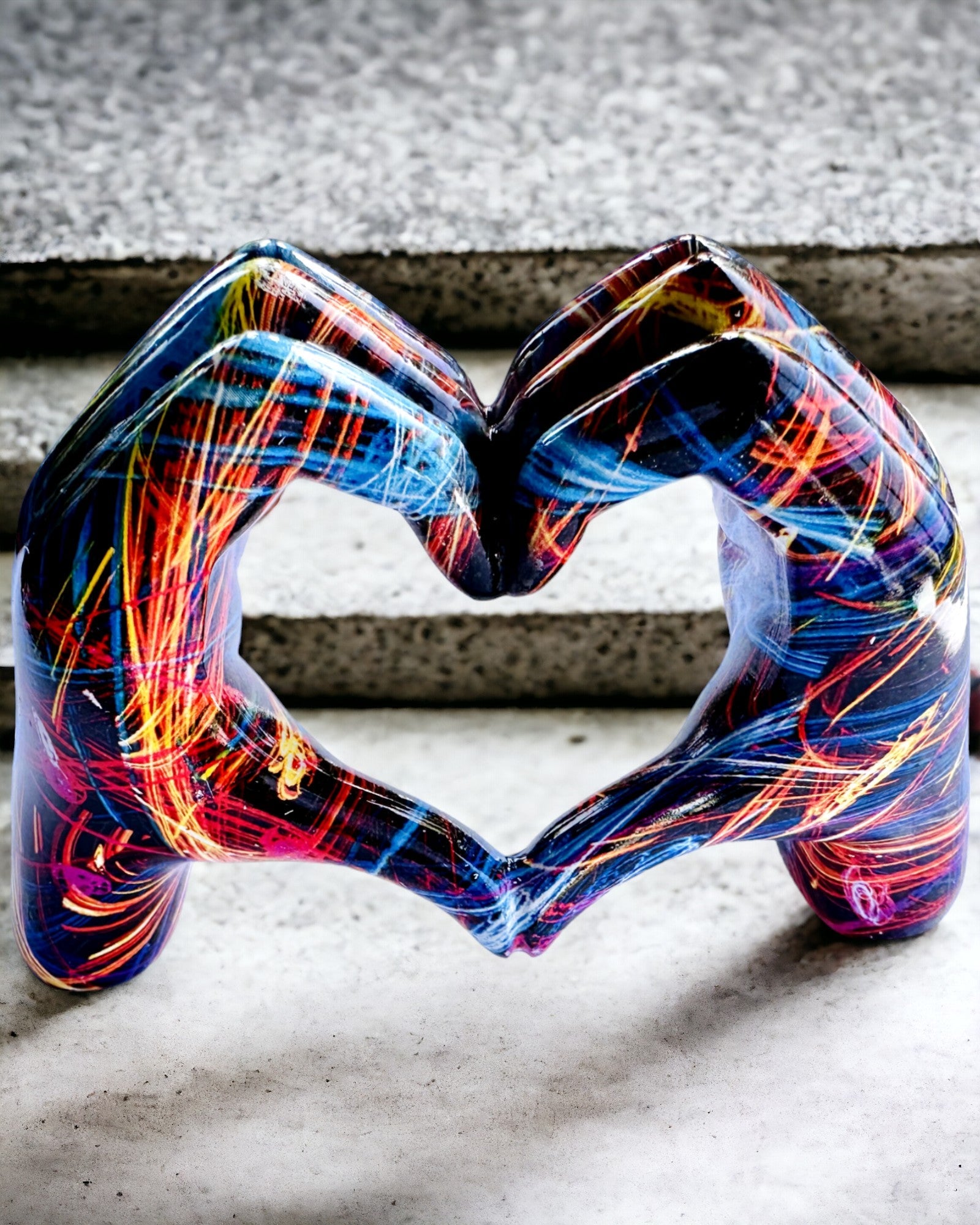 Kaleidoskop Srdce – Ručne Vyrobená Ozdoba zo Živice s Možnosťou Gravírovania