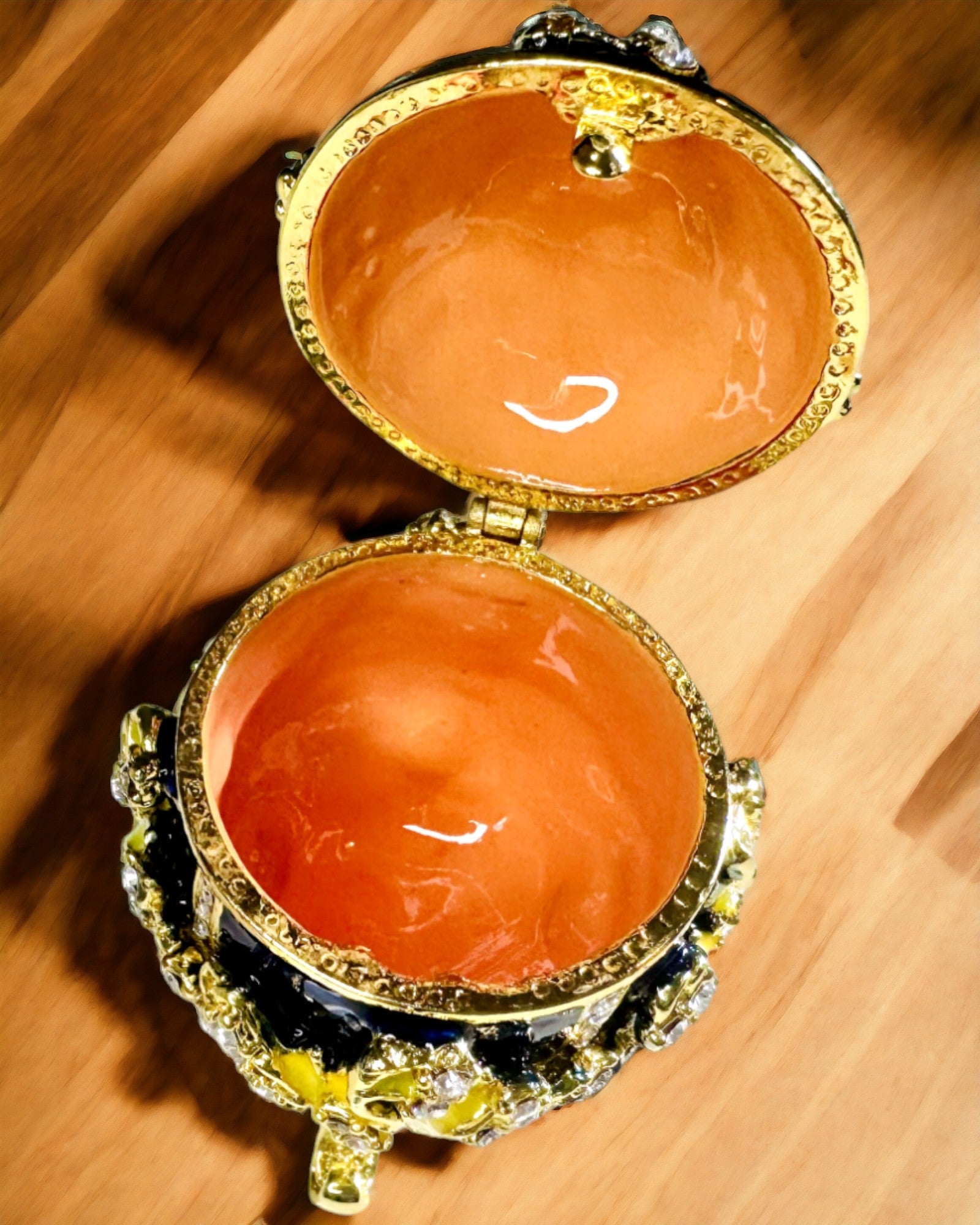 Šperkovnica 'Cisárske vajce' Fabergé – Vintage štýl, dekoratívna nádoba na doplnky