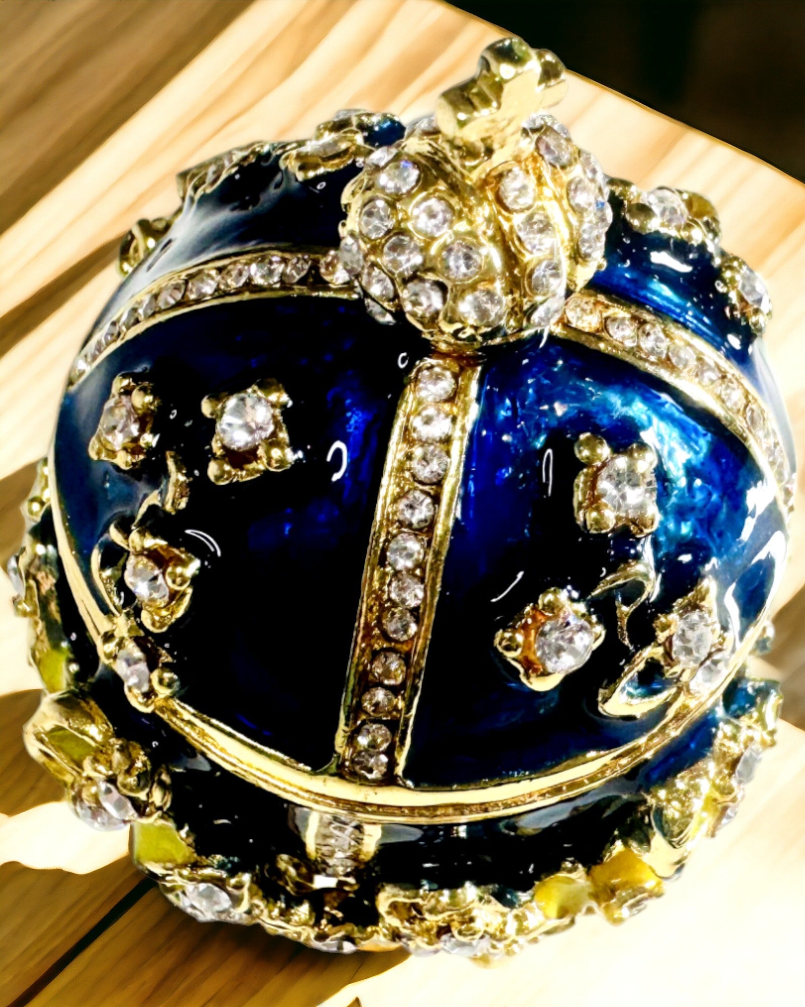 Šperkovnica 'Cisárske vajce' Fabergé – Vintage štýl, dekoratívna nádoba na doplnky