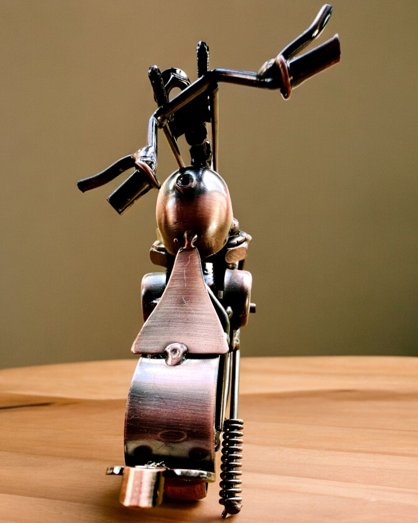 Ručne vyrobený model motocykla zo železa, Chopper, personalizácia, gravírovanie na darček