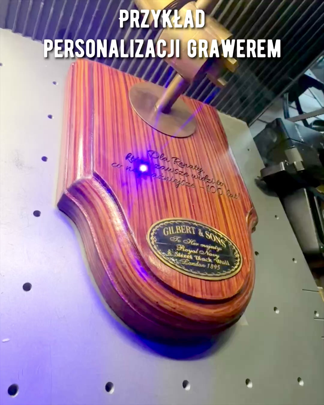 Remeselná lupa "Royal Magnifier" so stojanom a nastaviteľným držiakom - možnosť personalizácie gravírovaním na darček