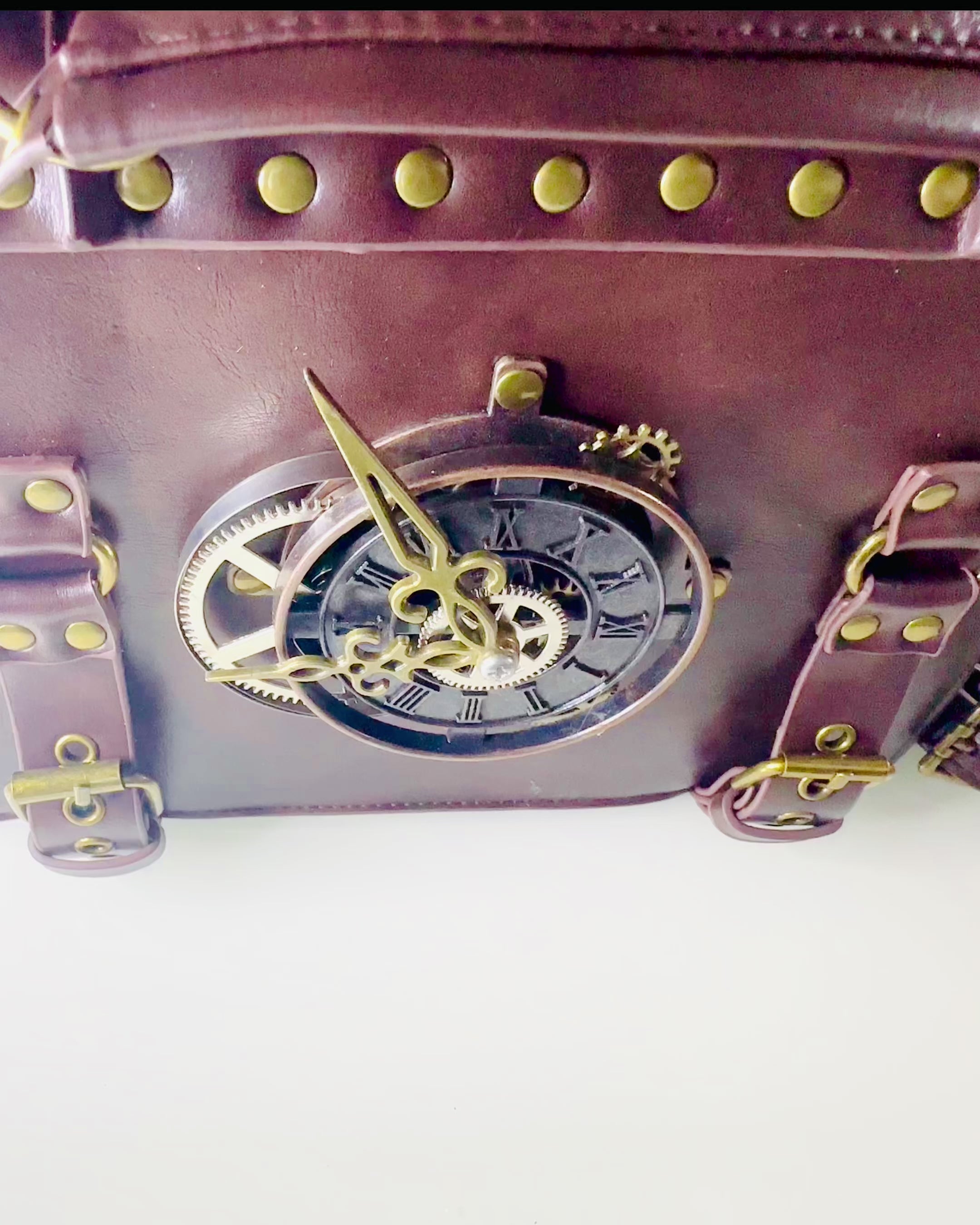 Crossbody taška s motívom vintage hodín - všestranná satchel kabelka s textúrou PU kože