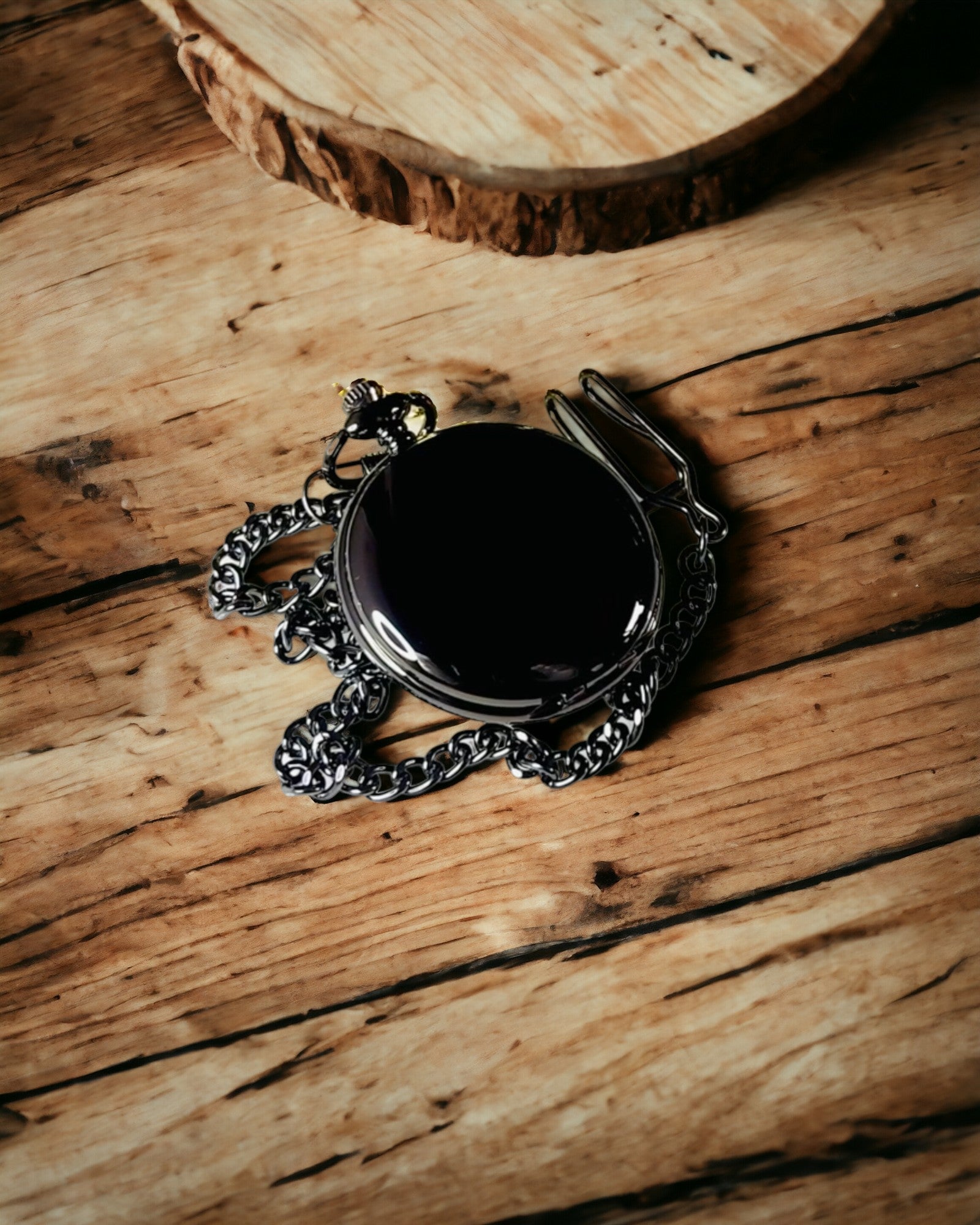 Klasické mechanické vreckové hodinky s dvojitým krytom – manuálne, čierne, personalizácia s gravírovaním