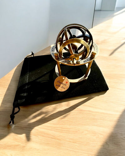 Astronomické hodiny „Kosmická Harmónia“ - možnosť personalizácie gravírovaním