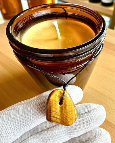 Intenčná sviečka Tigria sila – Sebavedomie a prosperita, 250 ml, možnosť personalizácie viečka na darček