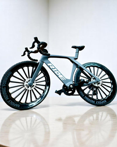 Mini bicykel „Speedster” – zberateľský model s možnosťou gravírovania, 2 varianty na výber