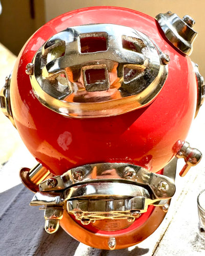 Hełm Odkrywcy Głębin - Edycja Kolekcjonerska z Możliwością Grawerowania, 35 cm, prezent dla strażaka lub nurka