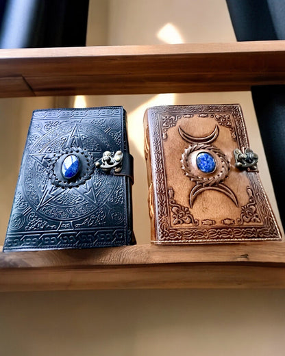Prémiový Denník, Antický vzor, Kožený Zápisník "Magická Kronika" 200 strán, 2 varianty na výber, personalizácia gravírovaním