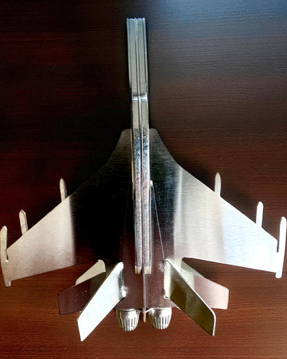 Kovový model stíhačky „SkyRaptor“ – nehrdzavejúca oceľ, personalizované gravírovanie na darček