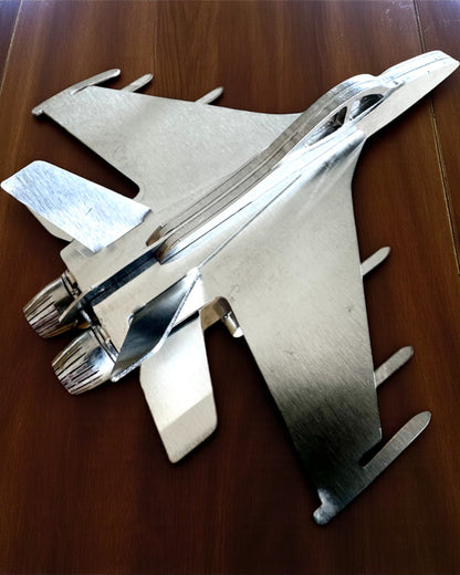 Kovový model stíhačky „SkyRaptor“ – nehrdzavejúca oceľ, personalizované gravírovanie na darček
