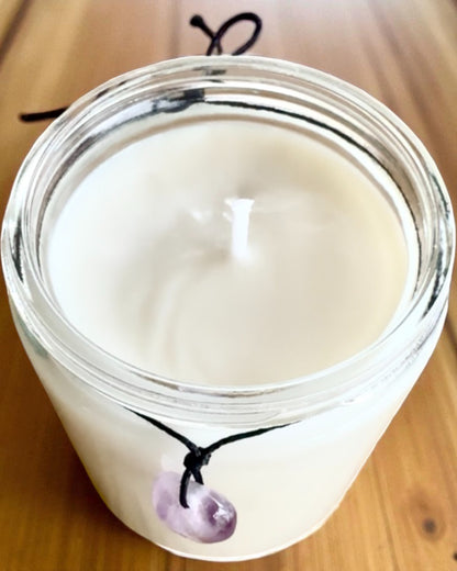 Intenčná sójová sviečka Ametyst – pokoj, harmónia a očistenie, 250 ml, možnosť personalizácie ako darček