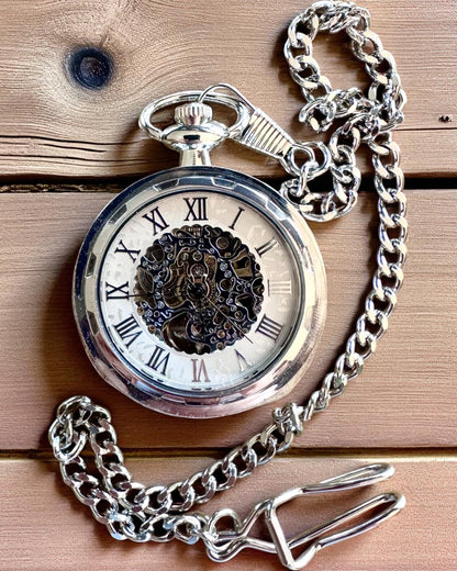 Strieborné exkluzívne mechanické vreckové hodinky v retro štýle, vodotesné - elegancia na každú príležitosť, s gravírovaním