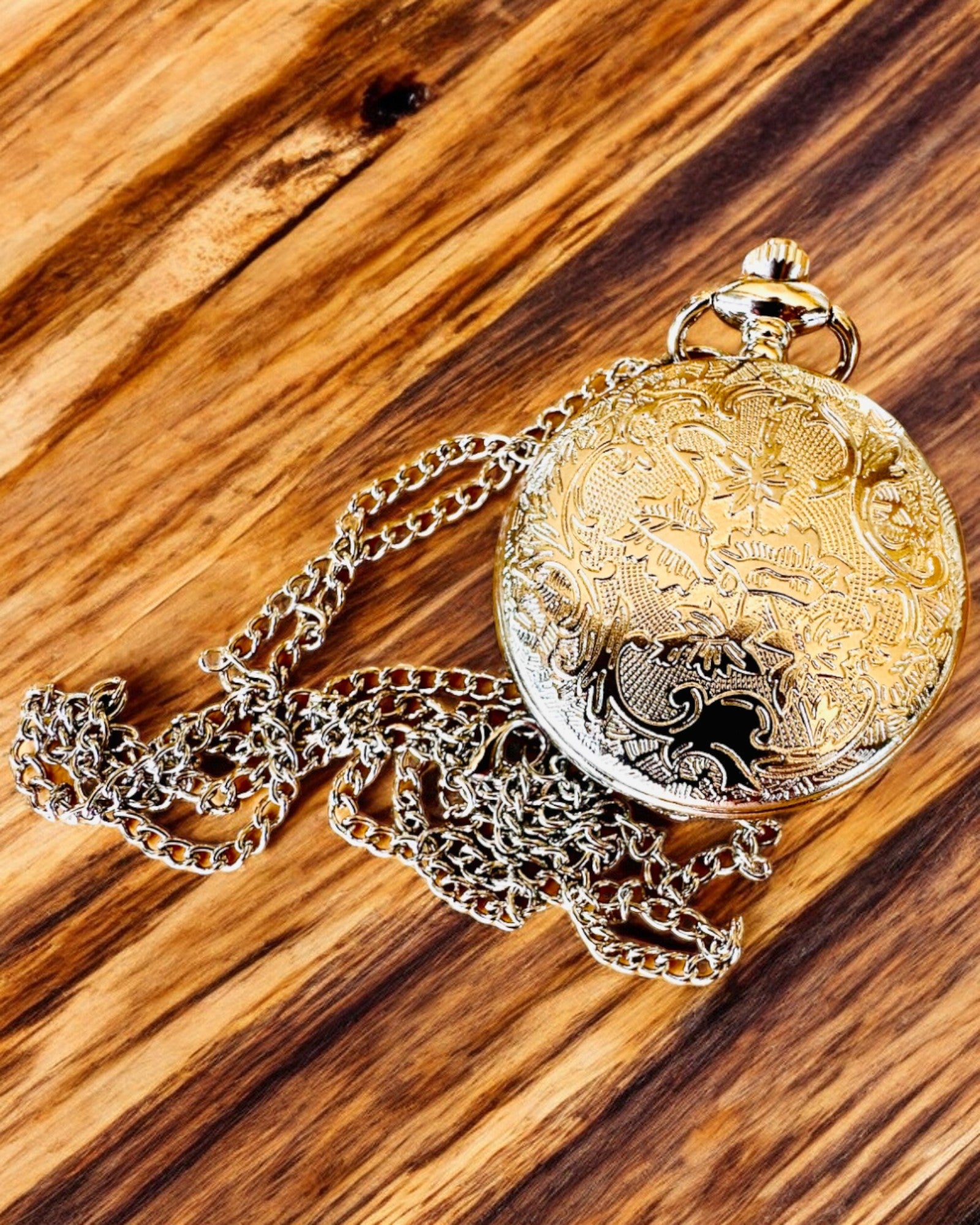 Vreckové hodinky "Zlatá Kotva" - personalizácia na darček gravírovaním