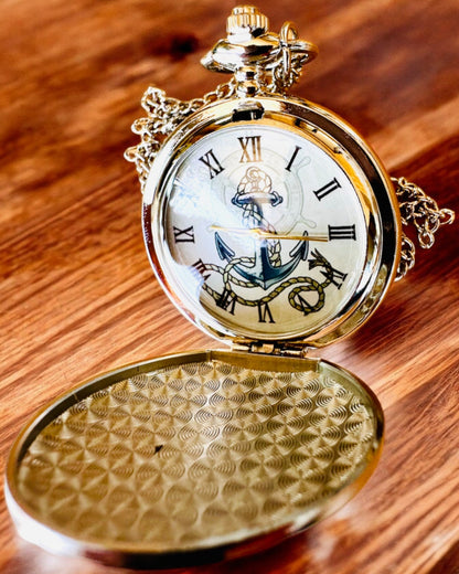 Vreckové hodinky "Zlatá Kotva" - personalizácia na darček gravírovaním