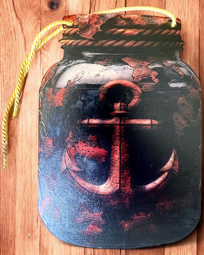 Morský prívesok "Kotva v pohári" dekoratívna záveska, možnosť personalizácie gravírovaním